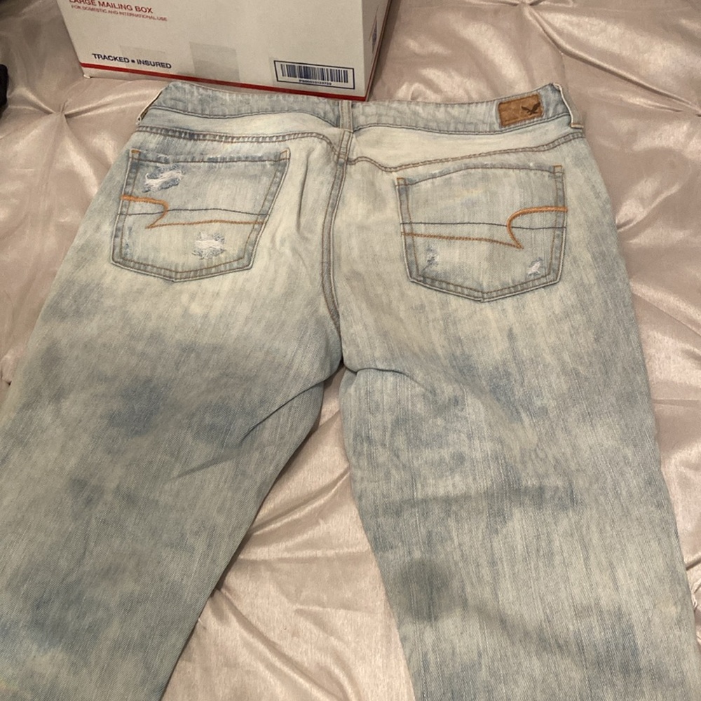 ❤️ Light Blue Distressed Jeans - Picture 9 of 10